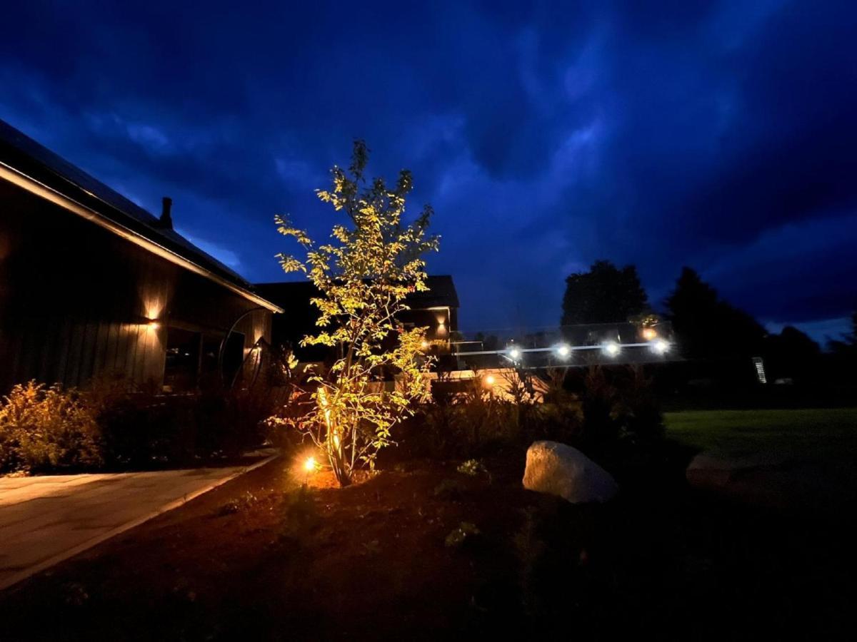 Chalet Deluxe ฟรายยุง ภายนอก รูปภาพ
