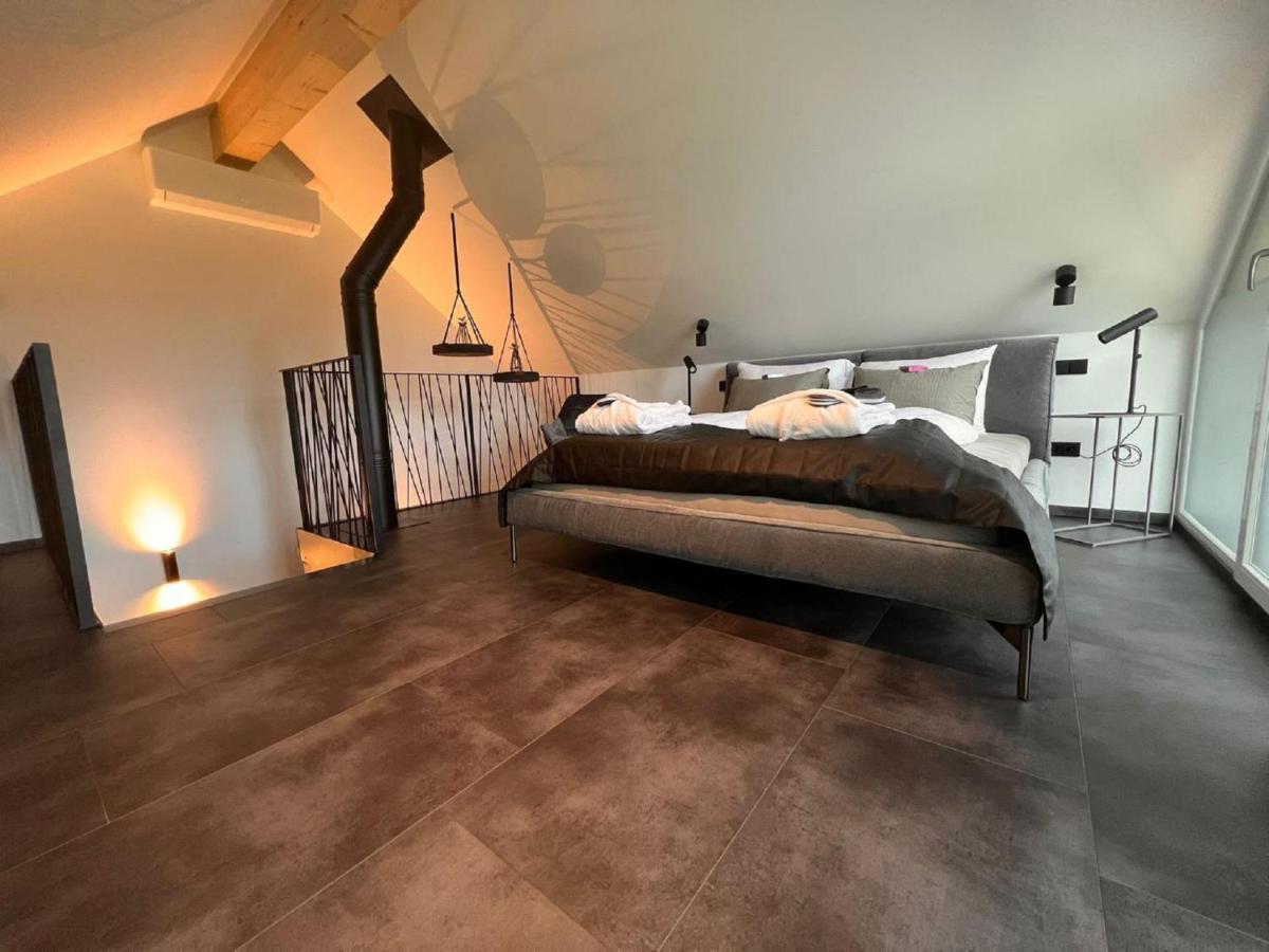 Chalet Deluxe ฟรายยุง ภายนอก รูปภาพ